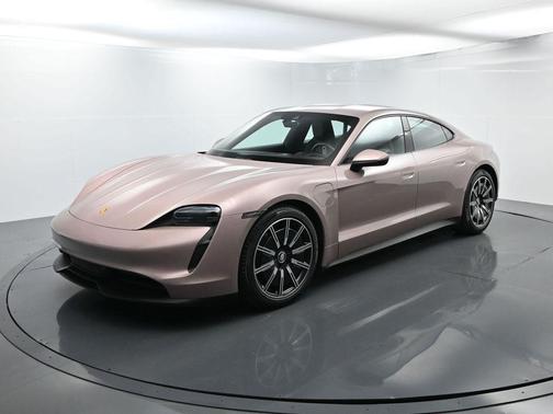 2022 Porsche Taycan Base