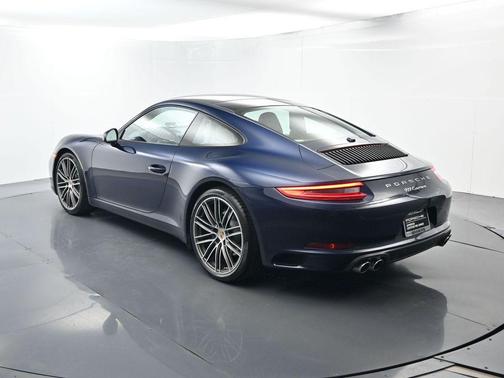 Night Blue Metallic 2018 Porsche 911 Carrera