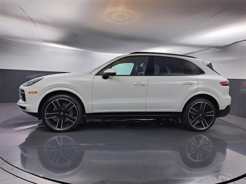 2022 Porsche Cayenne S Platinum Edition