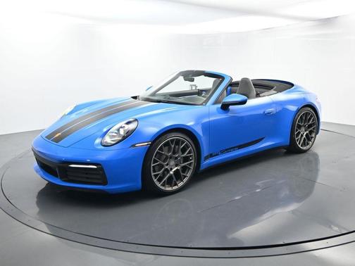 2022 Porsche 911 Carrera