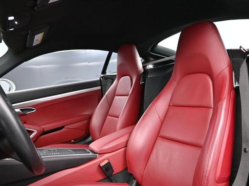 2018 Porsche 718 Cayman S