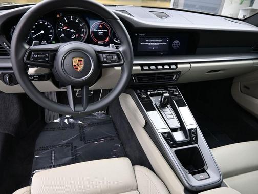 2023 Porsche 911 Carrera S
