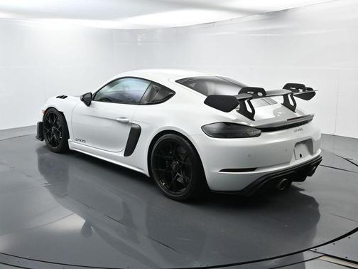 2023 Porsche 718 Cayman GT4 RS
