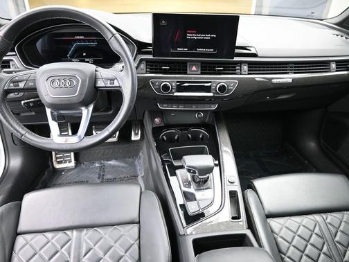 2022 Audi S4 3.0T Premium Plus