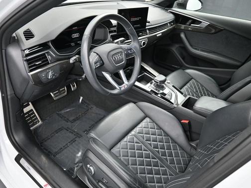 2022 Audi S4 3.0T Premium Plus