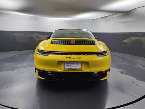 2021 Porsche 911 Targa 4S