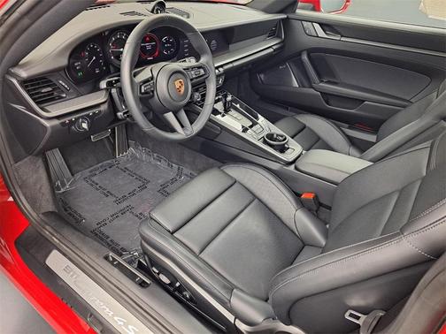 2024 Porsche 911 Carrera 4S