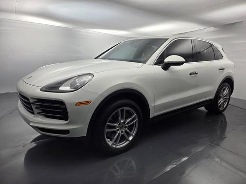 2023 Porsche Cayenne 