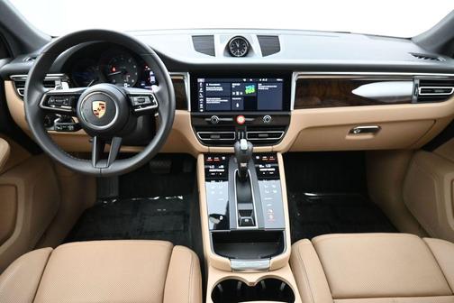 Night Blue Metallic 2023 Porsche Macan