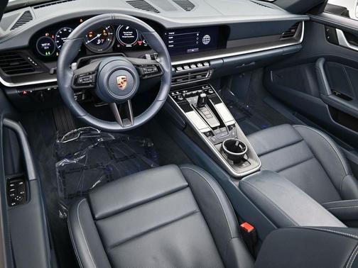 2023 Porsche 911 Carrera S