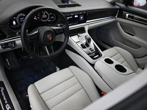 2021 Porsche Panamera 4S Executive