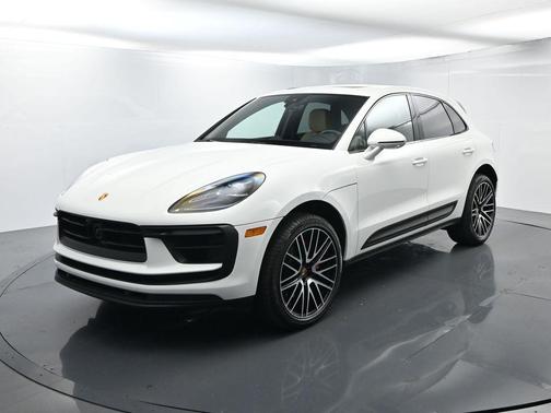 2025 Porsche Macan S