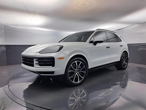 2024 Porsche Cayenne Base