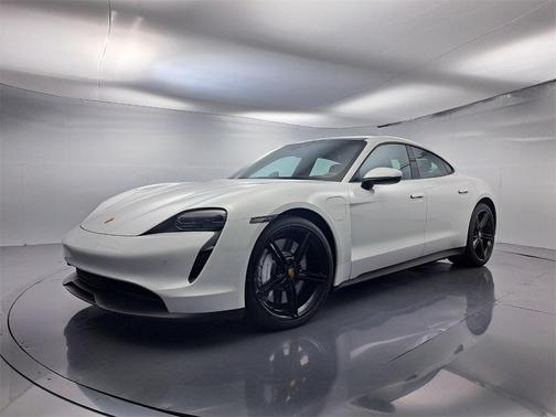 2022 Porsche Taycan Base