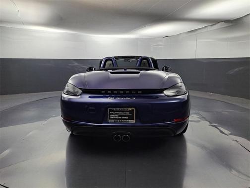 2024 Porsche 718 Boxster S
