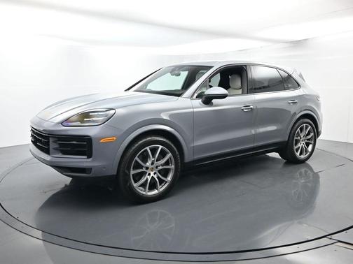 2024 Porsche Cayenne Base