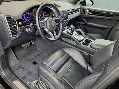 2022 Porsche Cayenne S