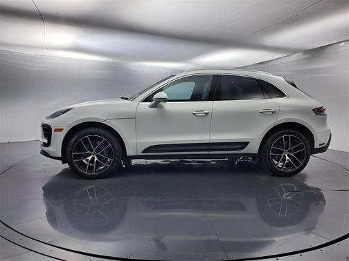 2024 Porsche Macan T