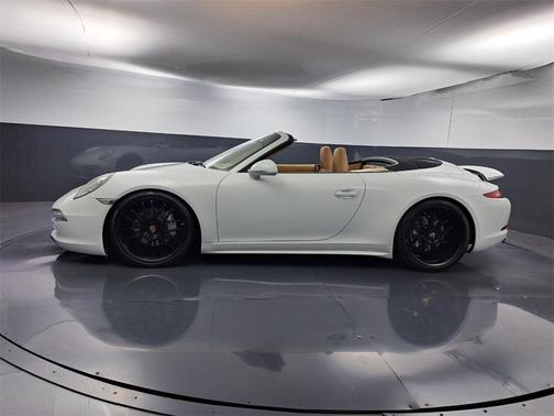 2014 Porsche 911 Carrera 4
