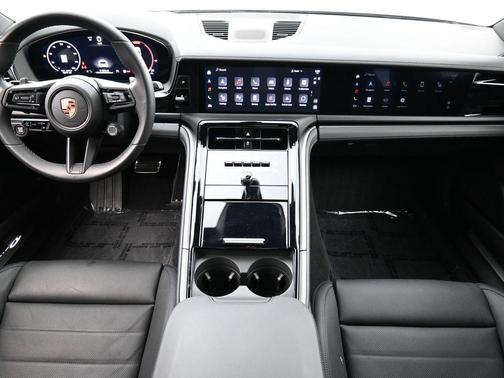 Chalk 2025 Porsche Panamera Base