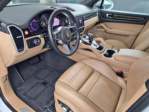 2021 Porsche Cayenne E-Hybrid AWD