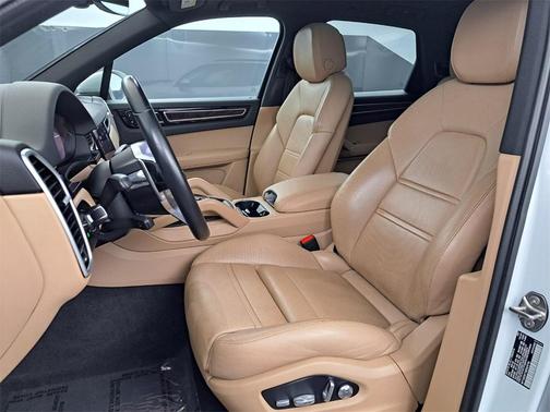 2021 Porsche Cayenne E-Hybrid AWD