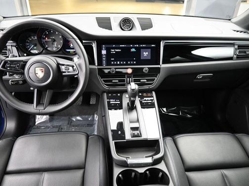2024 Porsche Macan