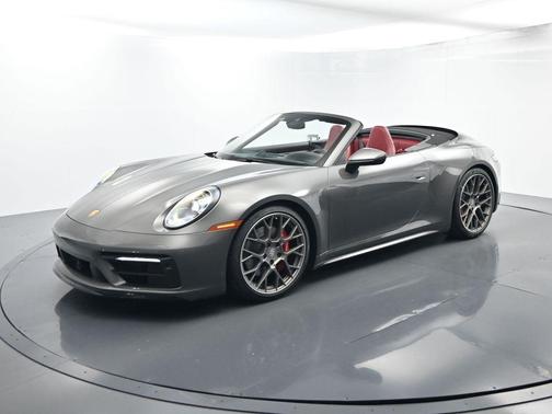 2020 Porsche 911 Carrera 4S