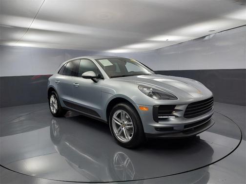 Photo 1 of 37 of 2020 Porsche Macan Base