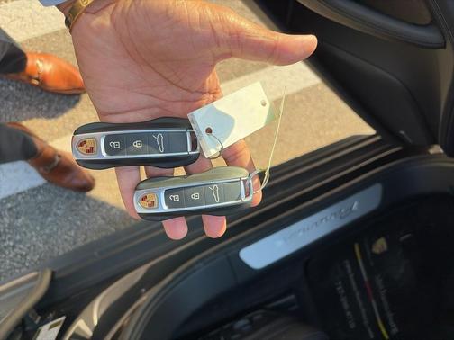 2024 Porsche Panamera Base