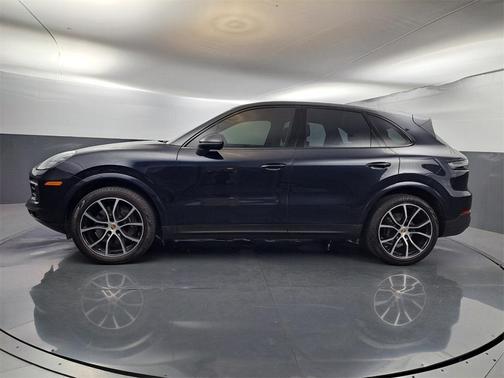2022 Porsche Cayenne Platinum Edition