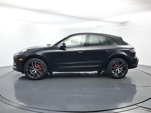 2026 Porsche Macan S