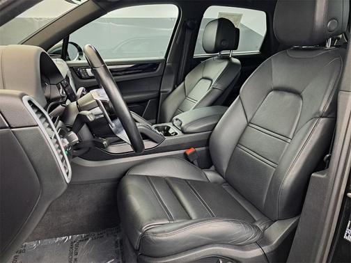 2022 Porsche Cayenne
