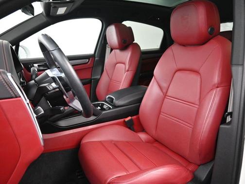 2023 Porsche Cayenne S Coupe AWD