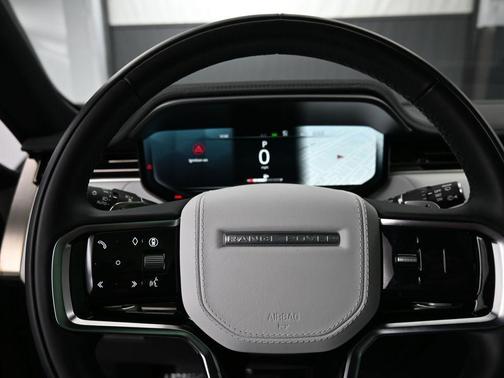 2025 Land Rover Range Rover Sport P360 SE