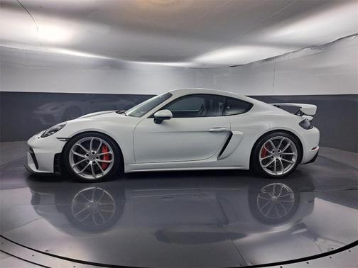 2023 Porsche 718 Cayman GT4