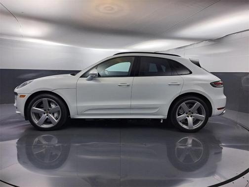 2020 Porsche Macan Turbo