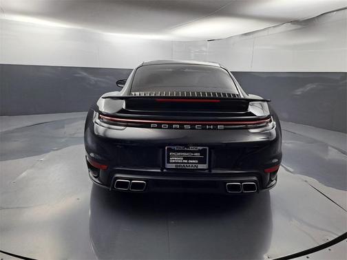 2022 Porsche 911 Turbo