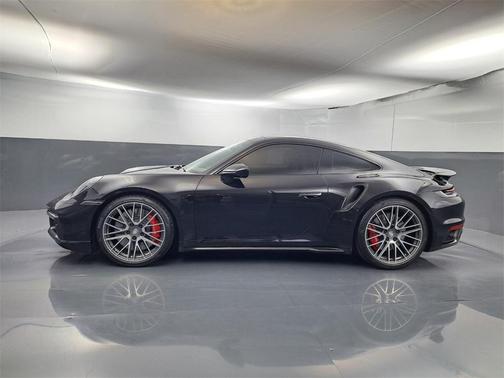 2022 Porsche 911 Turbo