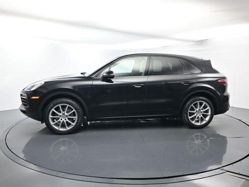 2019 Porsche Cayenne Base