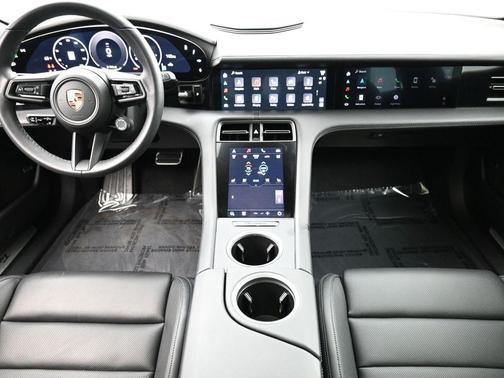 2025 Porsche Taycan Base