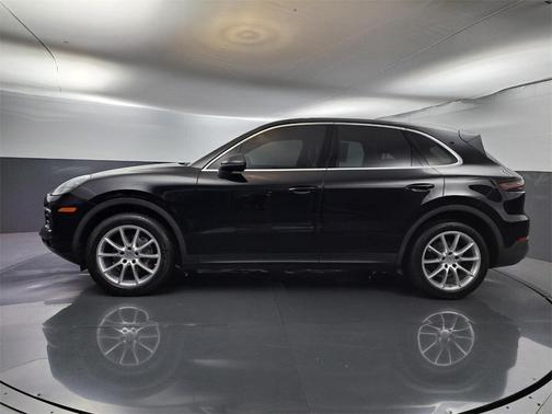 2019 Porsche Cayenne Base