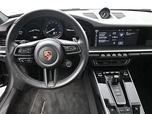 2020 Porsche 911 Carrera 4S