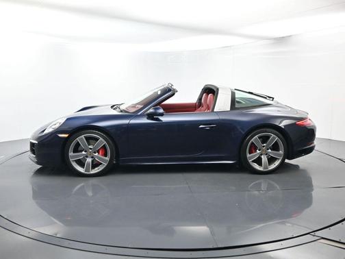 2019 Porsche 911 Targa 4S