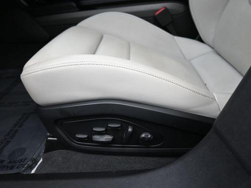 2024 Porsche Taycan Turbo S