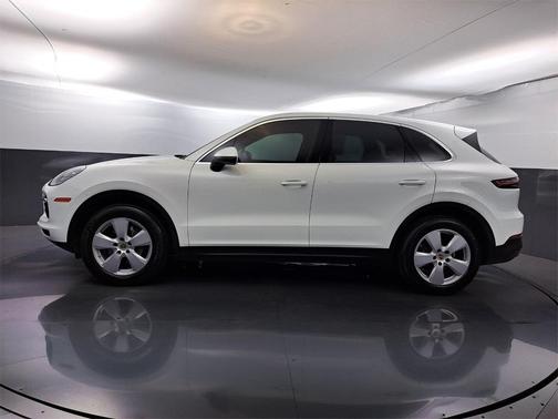 2019 Porsche Cayenne Base