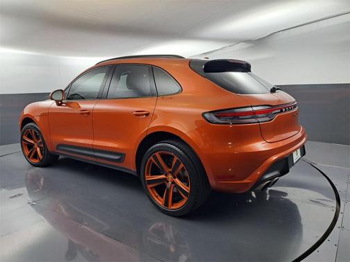 2022 Porsche Macan S