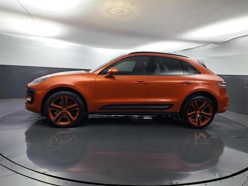 2022 Porsche Macan S