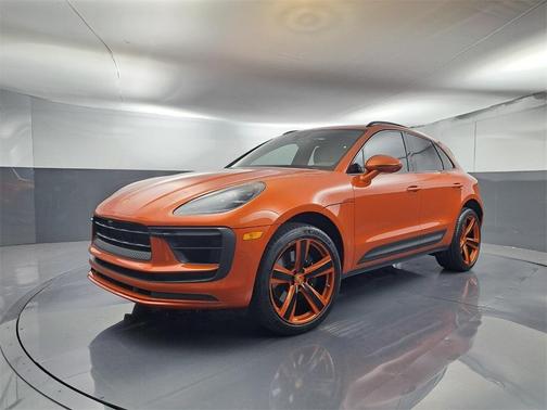 2022 Porsche Macan S
