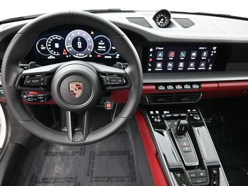 2025 Porsche 911 Carrera S